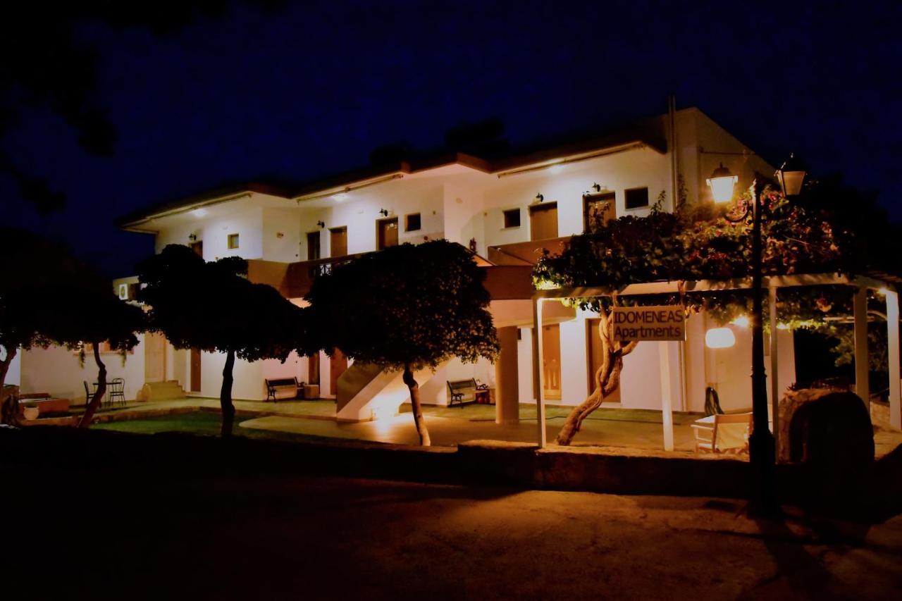 Idomeneas Apartments ซูเยีย ภายนอก รูปภาพ